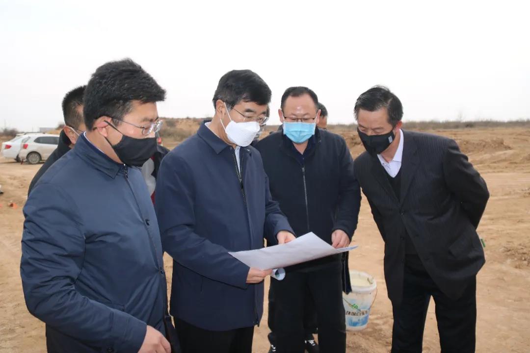 苗豐一線督導(dǎo)疫情防控和經(jīng)濟社會發(fā)展工作 強調(diào)迅速行動堅決貫徹黨中央新精神新要求