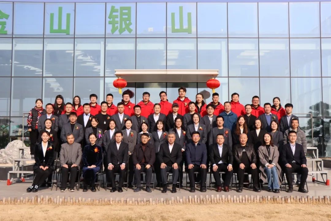 乘勢(shì)篤行熠未來！